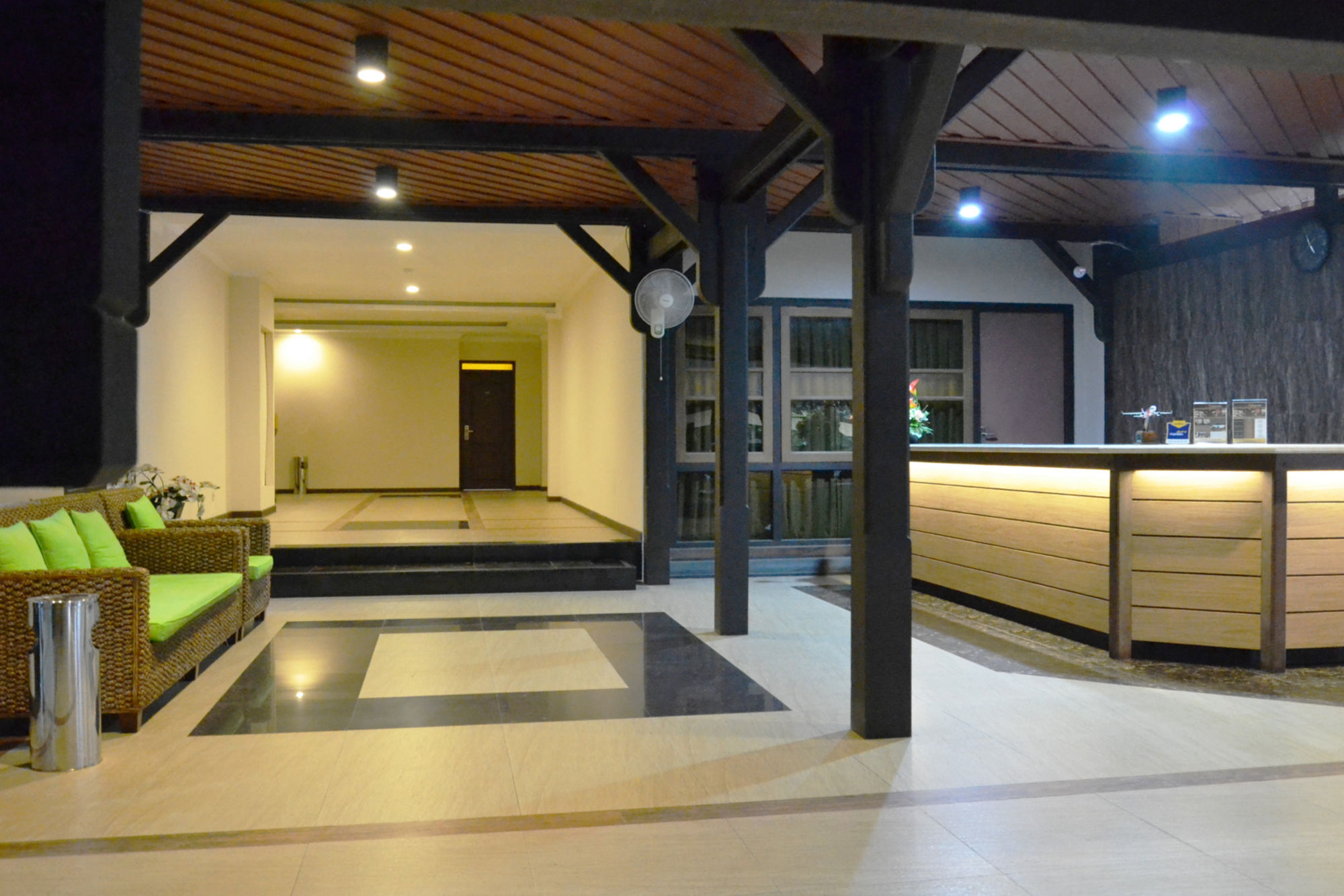Arsela Hotel Pangkalan Bun Luaran gambar